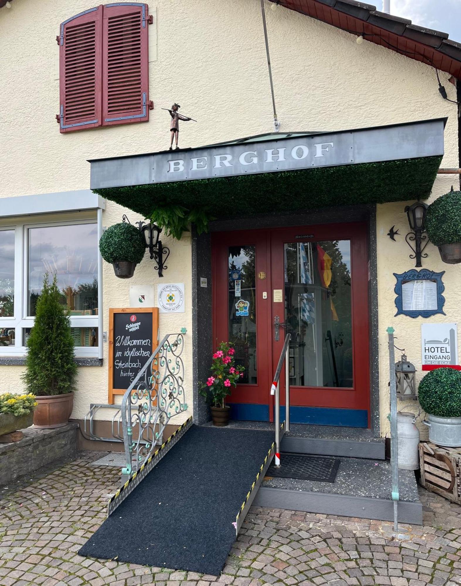 Hotel-Restaurant Berghof Johannesberg Dış mekan fotoğraf